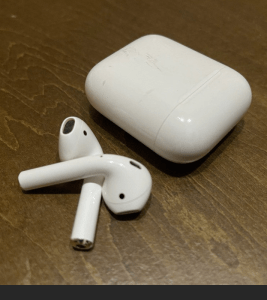 AirPods